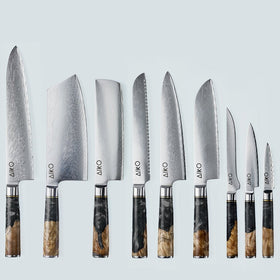 Cuchillo Aiko de acero damasco negro con mango de resina de color negro