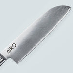 Cuchillo Aiko de acero damasco rojo con mango de resina de color rojo